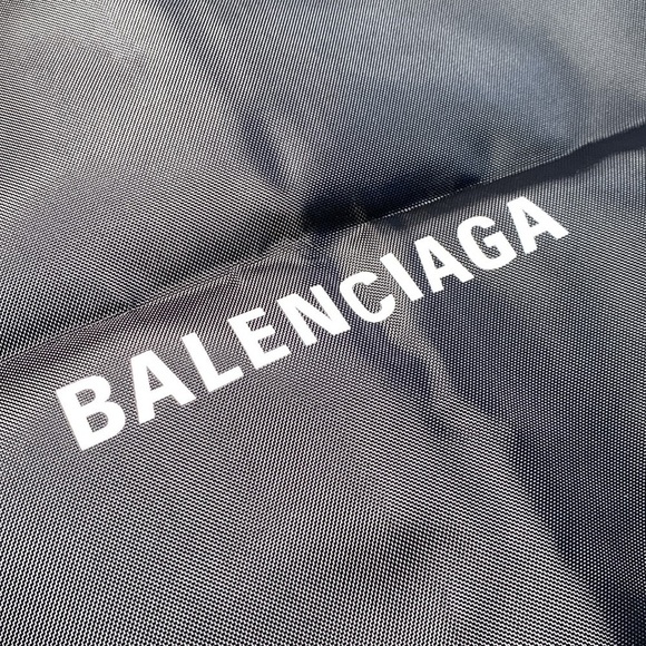 Balenciaga Garment Bag - Picture 2 of 5